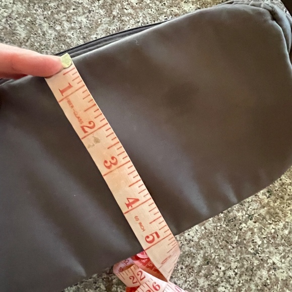 Lug Adagio Crossbody Shoulder Bag Gray - Picture 10 of 10